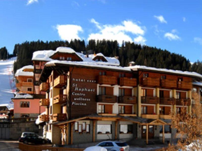 Hotel St. Raphael Madonna di Campiglio Bagian luar foto