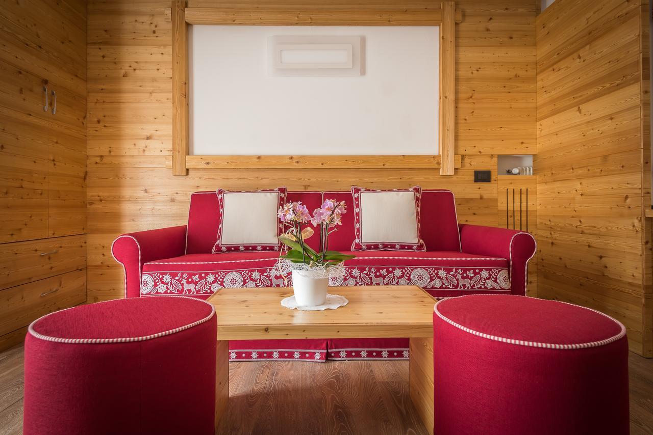 Hotel St. Raphael Madonna di Campiglio Bagian luar foto
